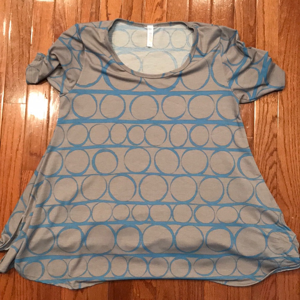 Extra Small LuLaRoe Perfect T